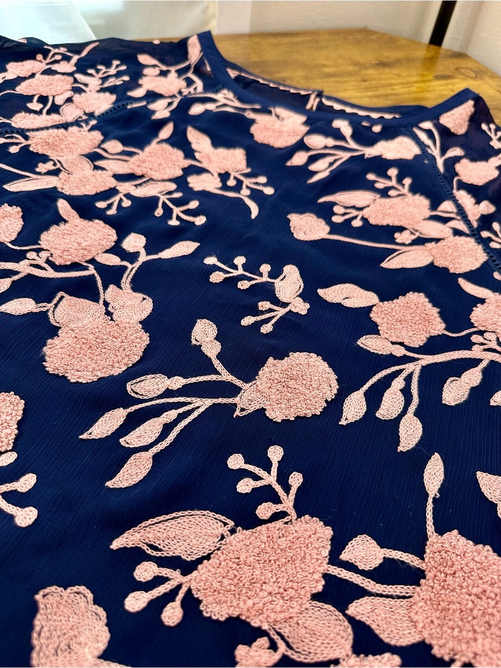 Maeve by Anthropologie Franca Textured Floral Blouse, Navy and Pale Pink, Medium - Picture 11 of 16